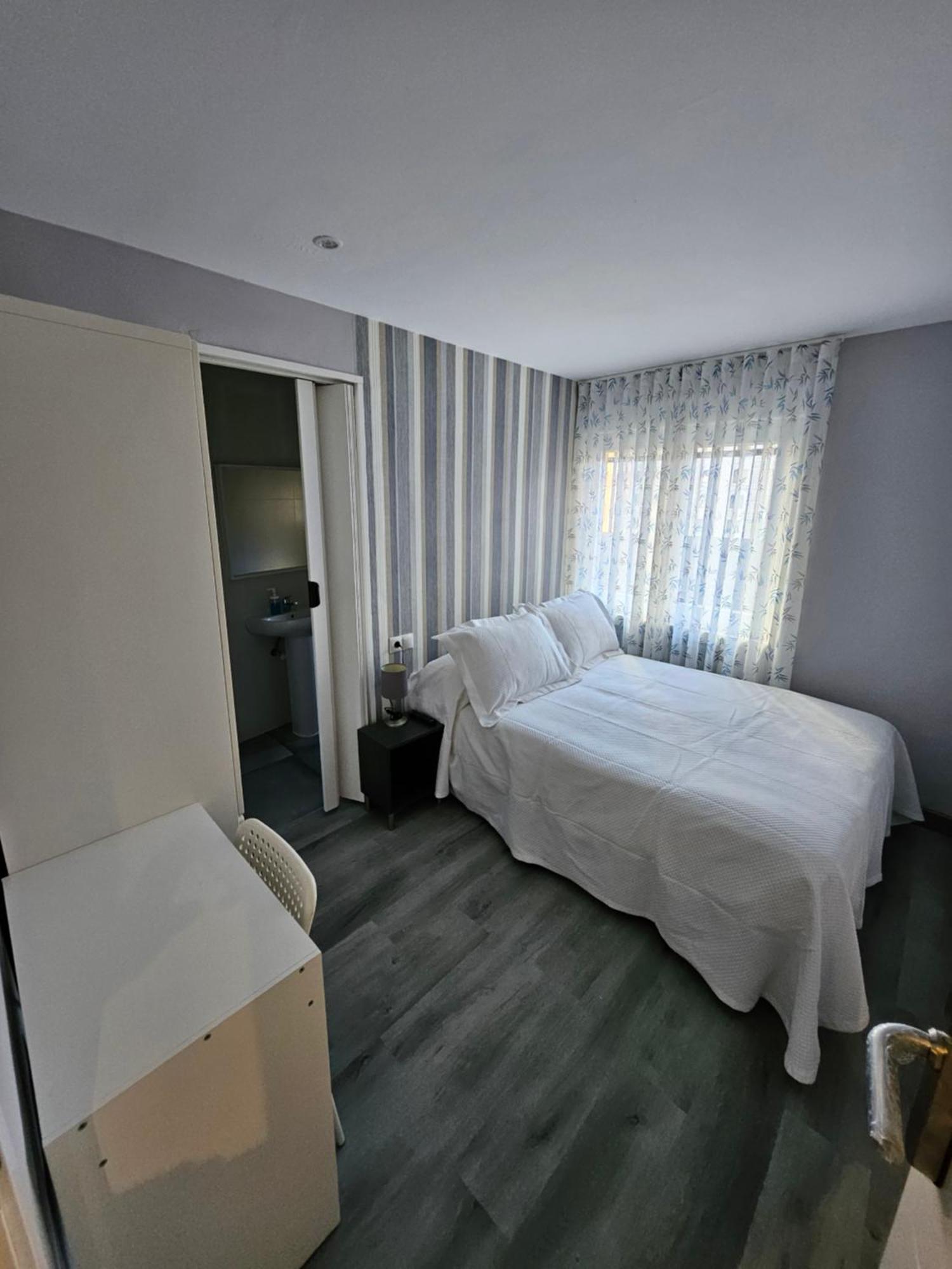 Hostal Foncalada โอเบียโด ภายนอก รูปภาพ