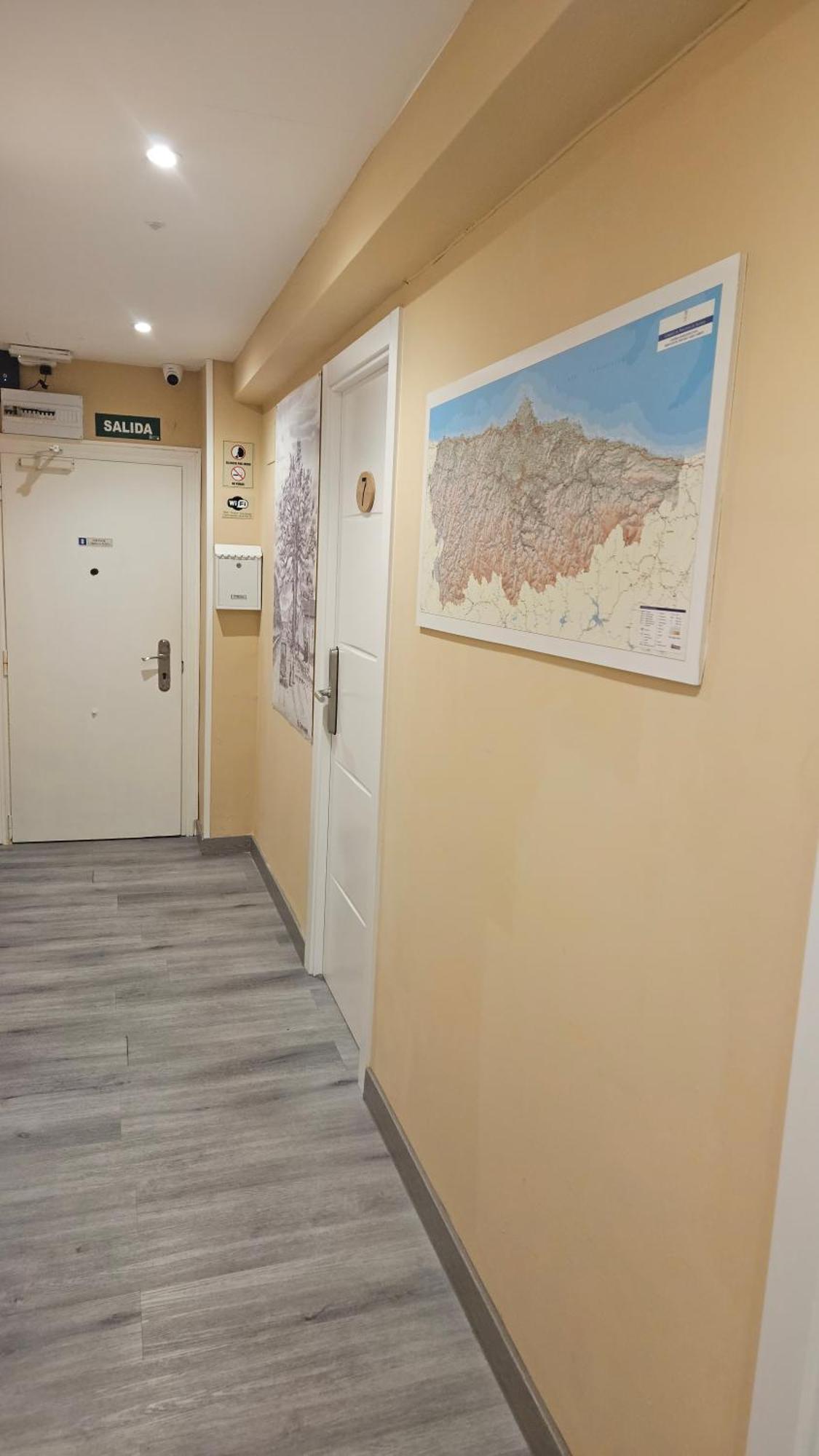 Hostal Foncalada โอเบียโด ภายนอก รูปภาพ
